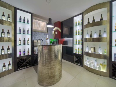 Villa Villa LUMINOSA with outdoor and indoor pool and sauna - Features photo 44