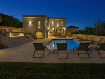 Villa Villa ASTRUM with heated indoor and outdoor pool, jacuzzi and sauna - Outdoor photo 3