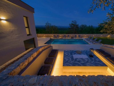 Villa Villa ASTRUM with heated indoor and outdoor pool, jacuzzi and sauna - Outdoor photo 4