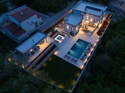 Villa Villa ASTRUM with heated indoor and outdoor pool, jacuzzi and sauna - Outdoor photo 14
