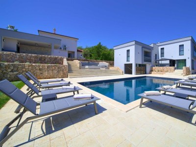 Villa Villa ASTRUM with heated indoor and outdoor pool, jacuzzi and sauna - Outdoor photo 21
