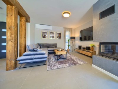 Villa Villa ASTRUM with heated indoor and outdoor pool, jacuzzi and sauna - Features photo 28