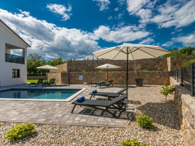 Holiday house Holiday house TARA & LANA I with heated pool - Outdoor photo 6