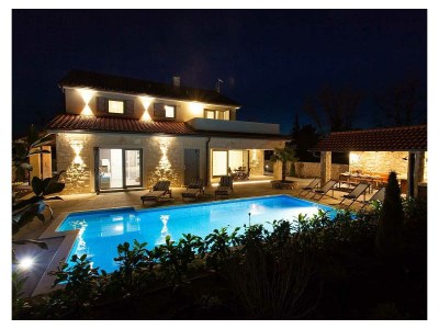 Villa Beautiful villa AURORA with private pool, sauna and jacuzzi - Outdoor photo 10