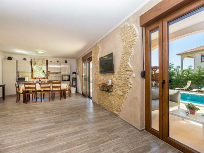 Holiday house Modern and attractive holiday house DIJANA - Features photo 16