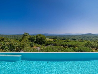 Villa Villa ELEVATION with heated pool - Outdoor photo 6