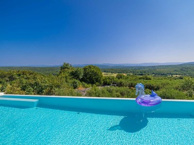 Villa Villa ELEVATION with heated pool - Outdoor photo 7