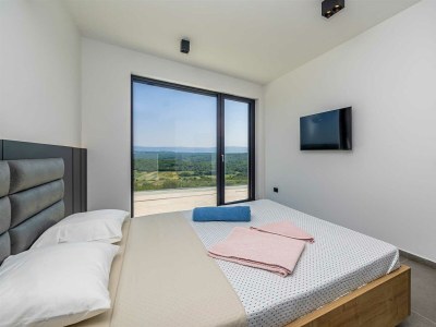 Villa Villa ELEVATION with heated pool - Features photo 26