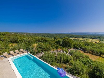 Villa Villa ELEVATION with heated pool - Environment photo 34