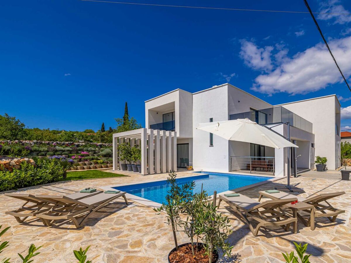 Villa Villa SPLENDIDA with private pool - Outdoor photo 3