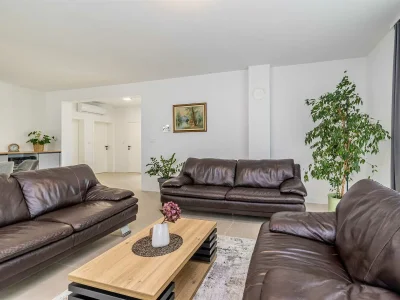 Villa Villa SPLENDIDA with private pool - Features photo 28