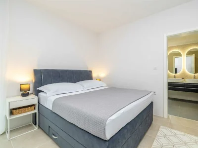 Villa Villa SPLENDIDA with private pool - Features photo 34