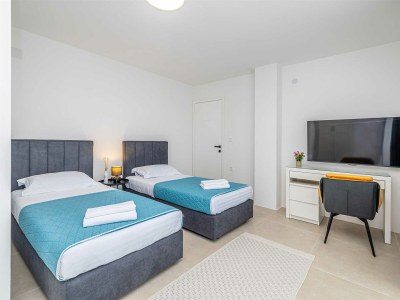 Villa Villa SPLENDIDA with private pool - Features photo 58