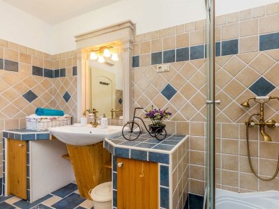 Holiday house Holiday house DAJANA with mediterranean garden - Features photo 37