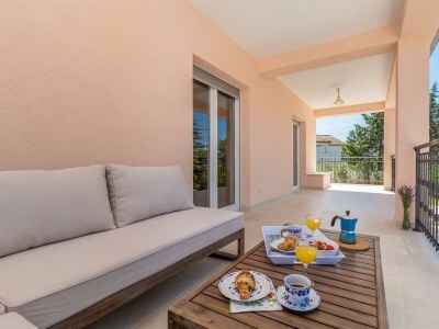 Holiday house Holiday house MASLINA with pool - Outdoor photo 6