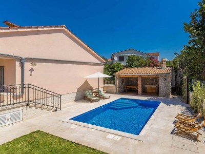 Holiday house Holiday house MASLINA with pool - Outdoor photo 10