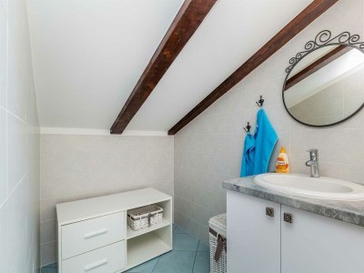 Holiday house Holiday house MASLINA with pool - Features photo 27