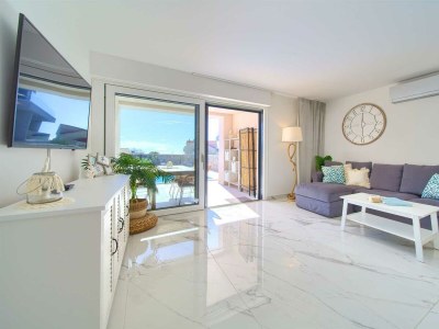 Apartment Apartment SEA LA VIE with swimming pool - Features photo 14