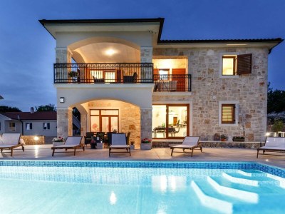 Villa Holiday house OBZOVA with private pool - Outdoor photo 5