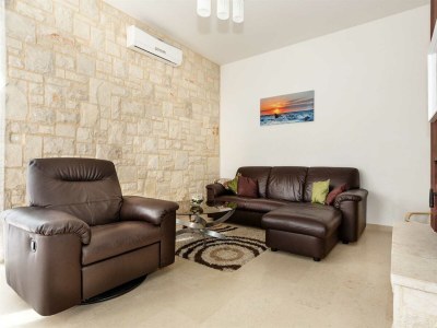 Villa Holiday house OBZOVA with private pool - Features photo 15