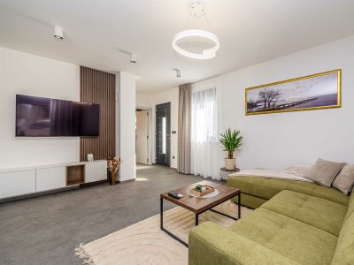 Holiday house Holiday house TARA & LANA II with heated pool - Features photo 13