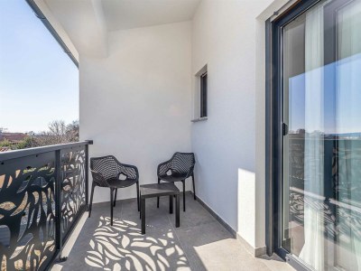 Holiday house Holiday house TARA & LANA II with heated pool - Features photo 28