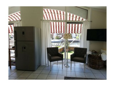 Bungalow Comfortable bungalow and boat rental - Features photo 9