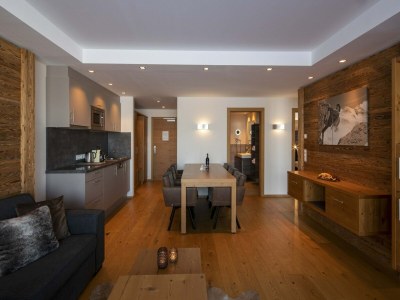 Apartment Luxurious apartment on the golf course - Features photo 17