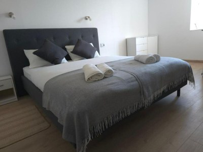 Apartment Rooms Burnum - Double Room 3 - Features photo 9