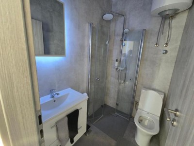 Apartment Rooms Burnum - Double Room 3 - Features photo 24