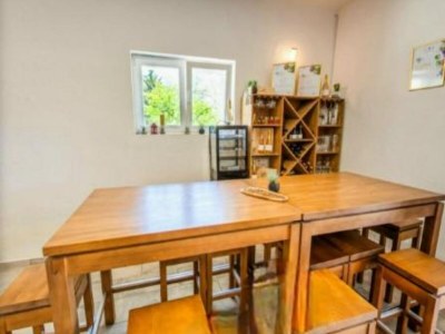 Apartment Rooms Burnum - Twin Room 7 - Features photo 17