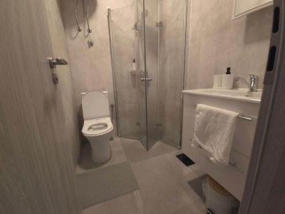 Apartment Rooms Burnum - Twin Room 7 - Features photo 25