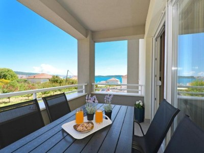 Apartment Apartment Sunshine Trogir - Three Bedroom Apartment with Balcony - Outdoor photo 4