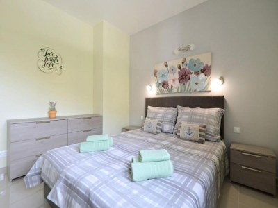 Apartment Apartment Sunshine Trogir - Three Bedroom Apartment with Balcony - Features photo 28