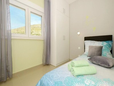 Apartment Apartment Sunshine Trogir - Three Bedroom Apartment with Balcony - Features photo 32