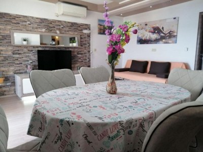 Apartment Apartment Libe with Sea View Trogir - Two Bedroom Apartment with Balcony - Features photo 19