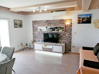 Apartment Apartment Libe with Sea View Trogir - Two Bedroom Apartment with Balcony - Features photo 20