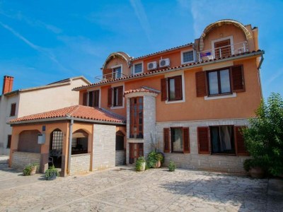 Apartment Apartments Manda - Double Room With Terrace (A6) - Outdoor photo 5