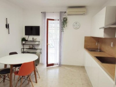 Apartment Apartments Maritimo - Comfort Two Bedroom Apartment with Sea View and Terrace - Features photo 6