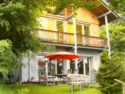 Holiday house in idyllic woods at Faaker Lake in Faak am See - Holiday house
