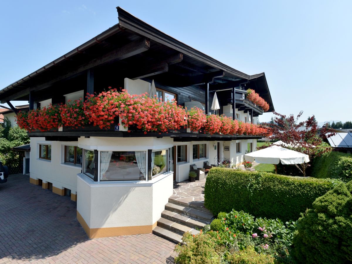 Holiday apartment 2 at the apartment house Astl