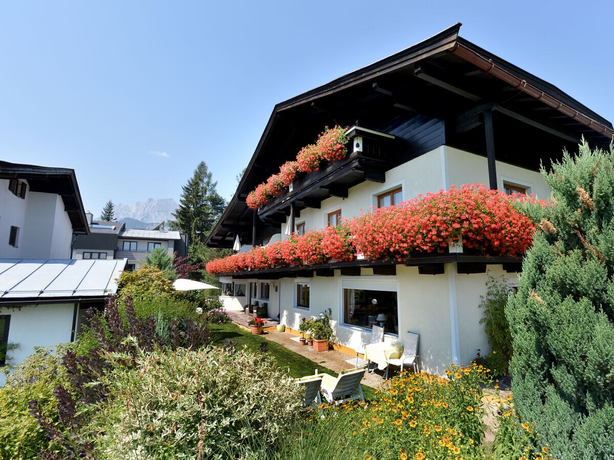 Holiday apartment 2 at the apartment house Astl - Outdoor photo 5