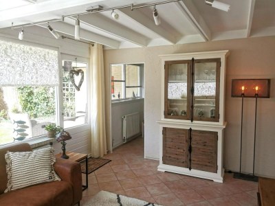 Holiday house Einladender Bungalow mit privatem Garten - Features photo 21