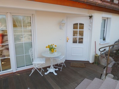 Holiday apartment Rosengarten in the holiday home Carola - Outdoor photo 3