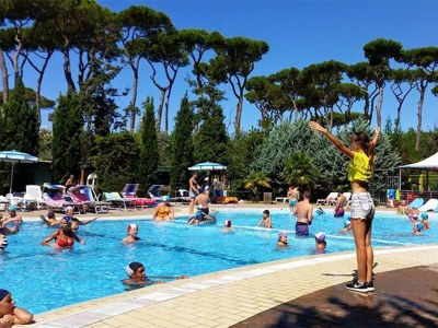 Chalet Camping Paradiso - Aranciona 7 - Outdoor photo 2