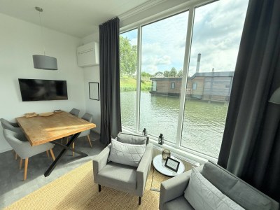 House boat Maasterp - Woonboot 16 - Features photo 5