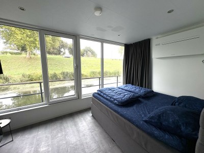 House boat Maasterp - Woonboot 16 - Features photo 15