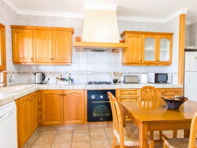 Villa Ref. 153 - Features photo 16