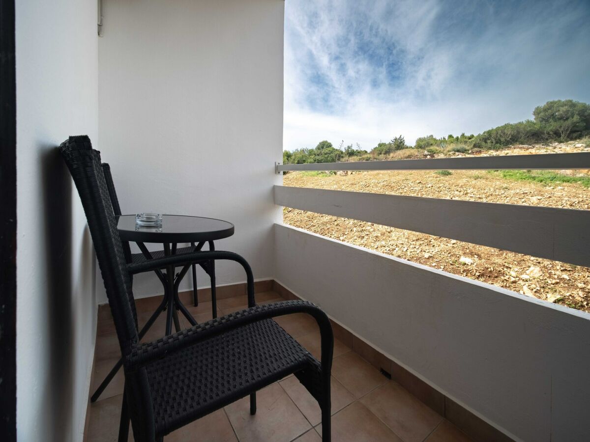 Apartment Hotel Issa - Double Room Park View - Outdoor photo 3