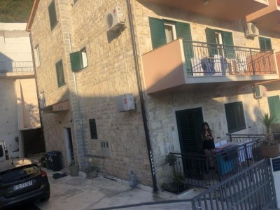 Apartment Apartmani Villa Borzic - One Bedroom Apartment with Terarce and Sea View in Riviera Omiš - Apartment